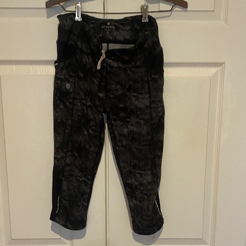 Athleta Kids Black and Gray Leggings